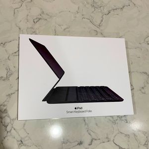 11” iPad Smart Keyboard Folio—NWT, in original box and packaging.